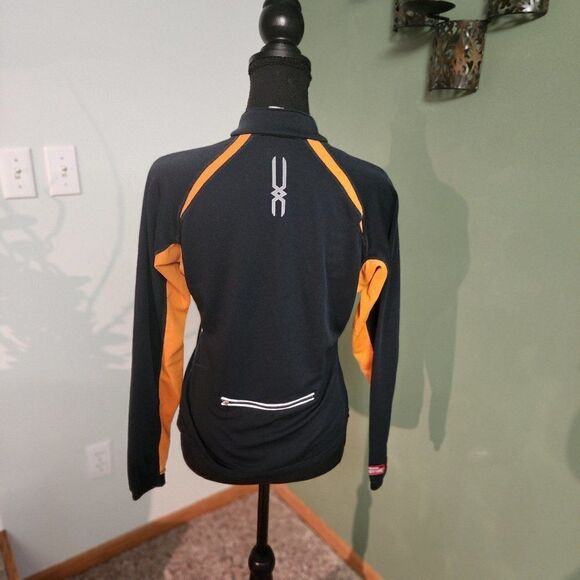 Mizuno athletic quarter zip reflective pullover Size S - Picture 3 of 4